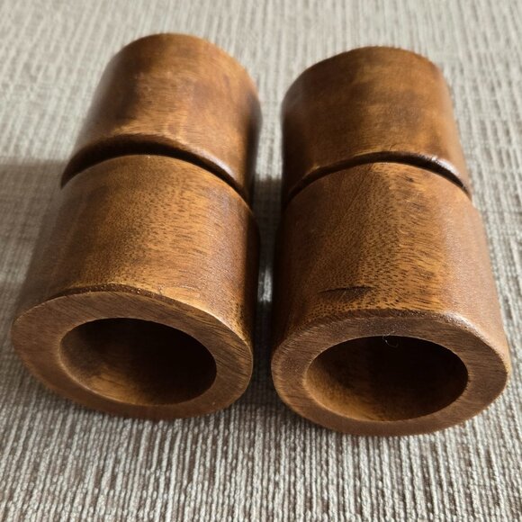 Set of 4 Pottery Barn Rustic Wooden Napkin Rings - Picture 6 of 9